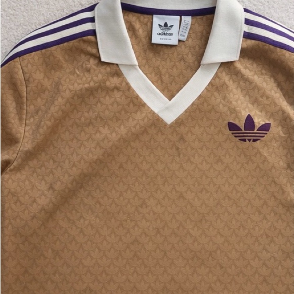 Adidas Originals Trefoil Monogram Jersey Top Tan Purple Logo Streetwear - Picture 3 of 7